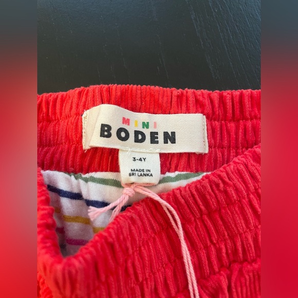 Mini Boden Bright Red Corduroy pants with floral embroidery NWT size 3-4Y - Picture 6 of 10